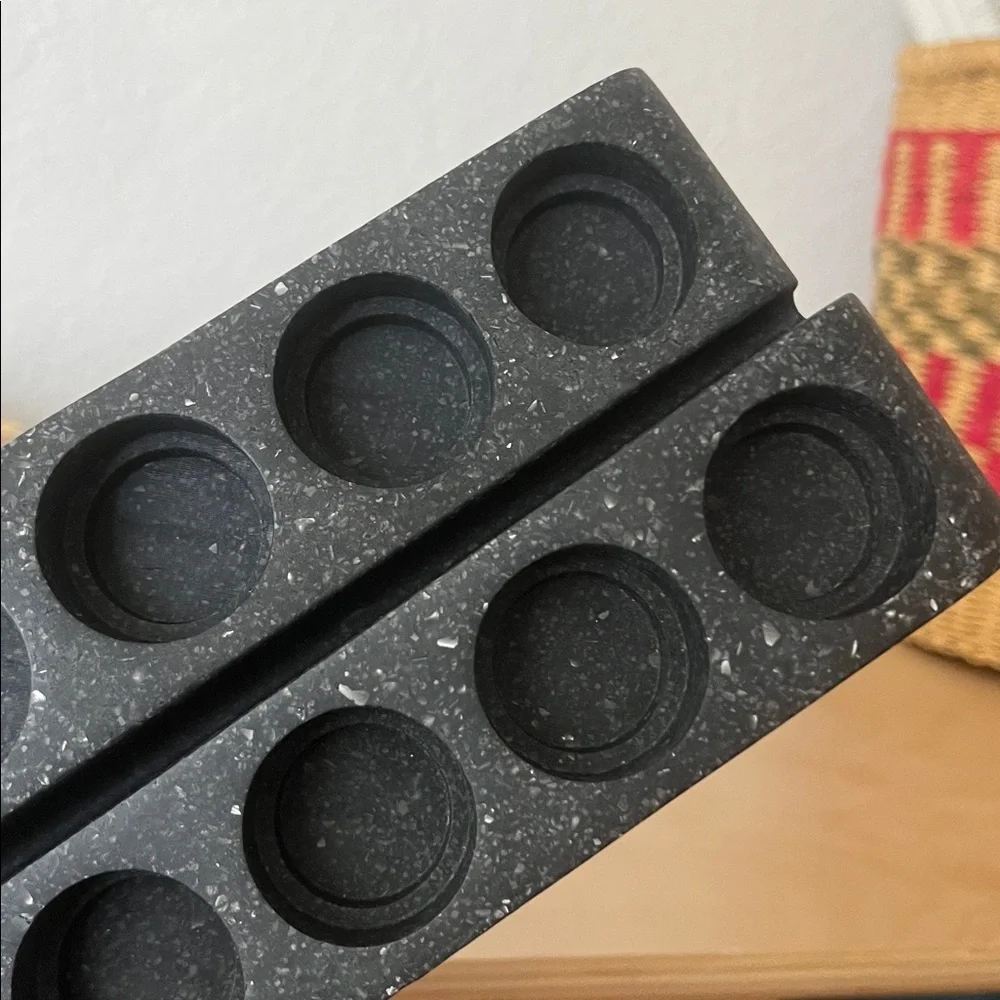 doTERRA Black Essential Oil Holder Storage Stand 10 Oil Spots